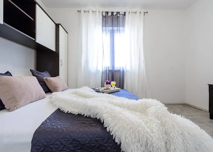 Lorelai Apartmán